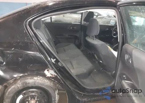 2015 Honda Accord Lx z USA, uszkodzony, nr VIN 1HGCR2F34FA019879